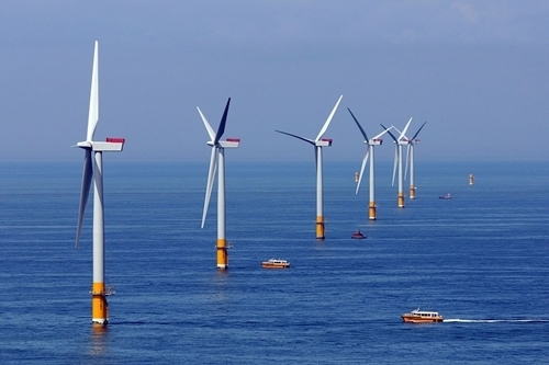 Vietnam to develop first 3.500 MW offshore wind farm project